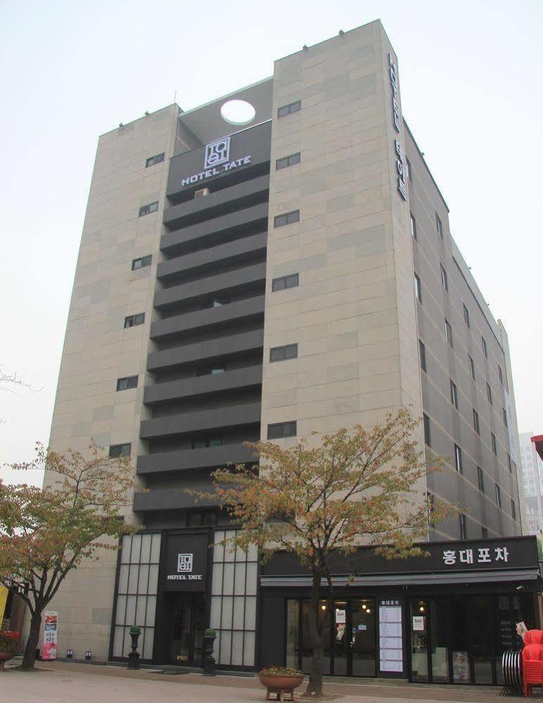Hotel Tate Σουγόν Εξωτερικό φωτογραφία